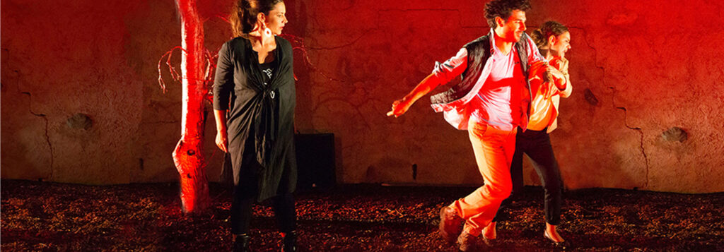 sl_23_0007_Meraner Festspiele 2018 Die Erbinnen_ von Luis Zagler_Foto Riki Gelf_I.jpg Die Erbinnen 2018