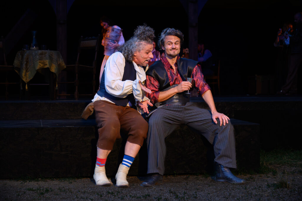 Meraner-Festspiele-2023_Die-Widerspenstigen-von-Luis-Zagler_RZ0_0610-Verbessert-RR Die Widerspenstigen 2023